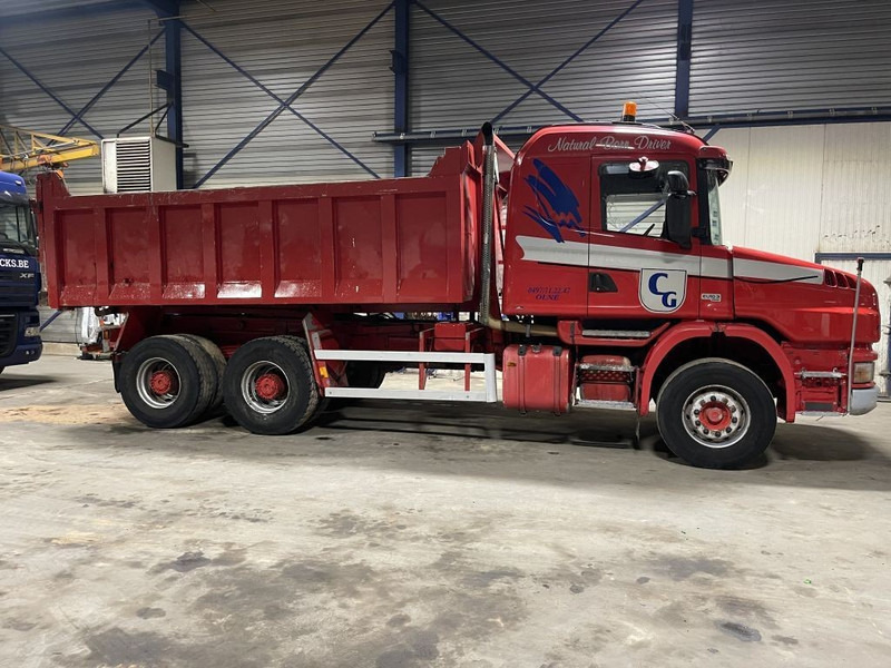 Scania T124-420 TORPEDO HAUBE - 6x4 - KIPPER - MANUAL GRS900 3+3 - STEEL SPRING / BALLIESTAS / LAMES / BLATT - Camion benne: photos 5 Scania T124-420 TORPEDO HAUBE - 6x4 - KIPPER - MANUAL GRS900 3+3 - STEEL SPRING / BALLIESTAS / LAMES / BLATT - Camion benne: photos 5
