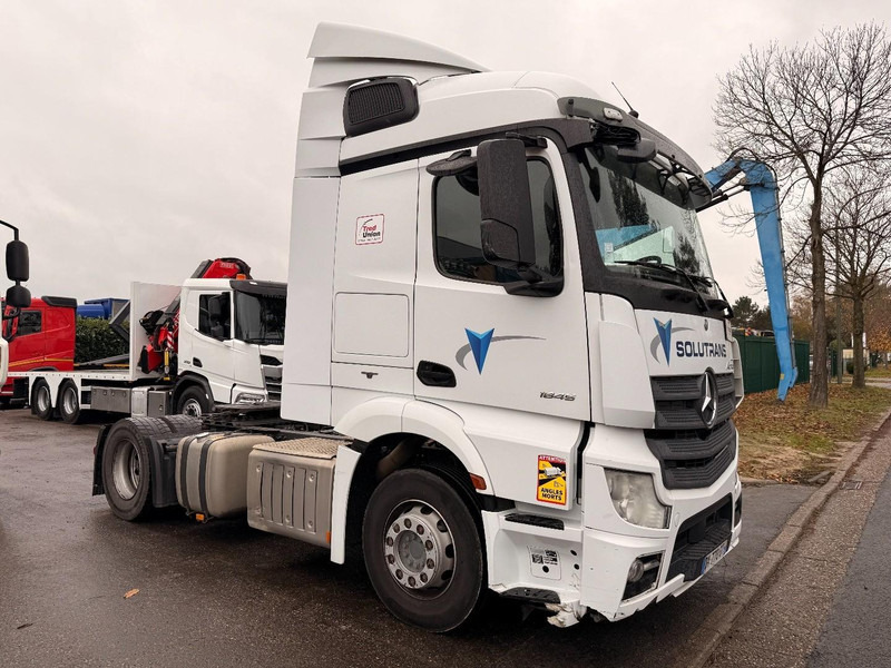 Mercedes-Benz Actros 1845 - 13L ENGINE - STREAMSPACE - FRIGO - SPOILERS - *713.000km* - GOOD CONDITION - Tracteur routier: photos 1 Mercedes-Benz Actros 1845 - 13L ENGINE - STREAMSPACE - FRIGO - SPOILERS - *713.000km* - GOOD CONDITION - Tracteur routier: photos 1
