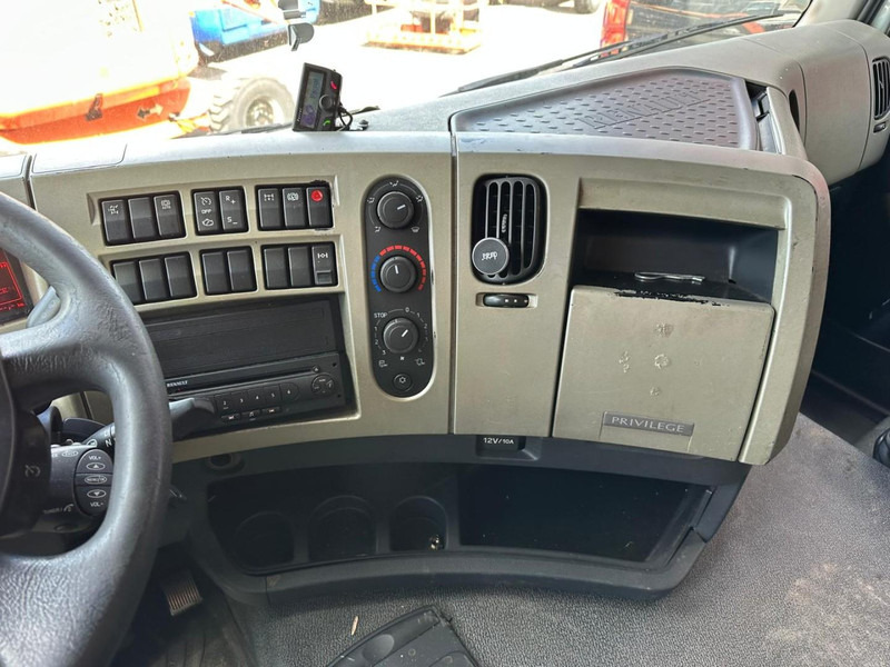Tracteur routier Renault PREMIUM 460 DXI + RETARDER - 642.000km - SPOILERS - 2 DIESELTANKS - A/C - GOOD CONDITION: photos 10