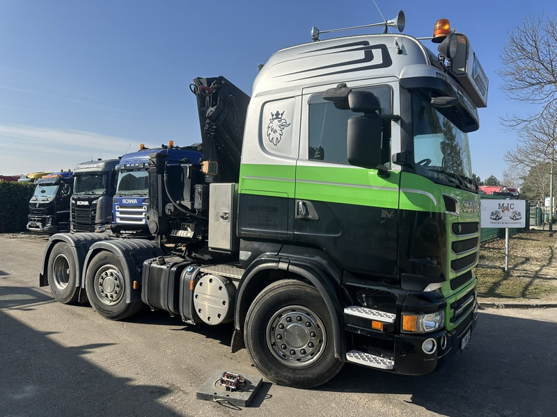 Scania R500 V8 6x2 TRACTOR + CRANE MKG HLK 231 HP (23tm) - 4x HYDR - RADIO - RETARDER - MANUAL - LIFT + STEERING AXLE - Tracteur routier: photos 1 Scania R500 V8 6x2 TRACTOR + CRANE MKG HLK 231 HP (23tm) - 4x HYDR - RADIO - RETARDER - MANUAL - LIFT + STEERING AXLE - Tracteur routier: photos 1