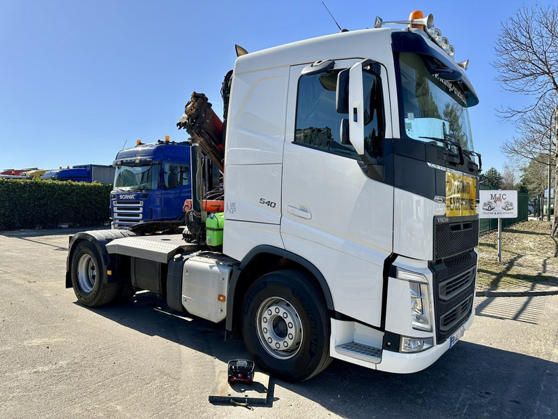 Volvo FH 540 ZSM + KRAN PALFINGER PK 18500 + RADIO - *449.000km* - EURO 6 - COC - 4 STABS - Tracteur routier: photos 1 Volvo FH 540 ZSM + KRAN PALFINGER PK 18500 + RADIO - *449.000km* - EURO 6 - COC - 4 STABS - Tracteur routier: photos 1