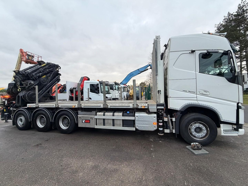 Volvo FH 420 8x4 TRIDEM + (31m!) CRANE HIAB 858 E-7 + JIB X-5 + WINCH - 114.000km - BE TRUCK - Camion grue: photos 5 Volvo FH 420 8x4 TRIDEM + (31m!) CRANE HIAB 858 E-7 + JIB X-5 + WINCH - 114.000km - BE TRUCK - Camion grue: photos 5