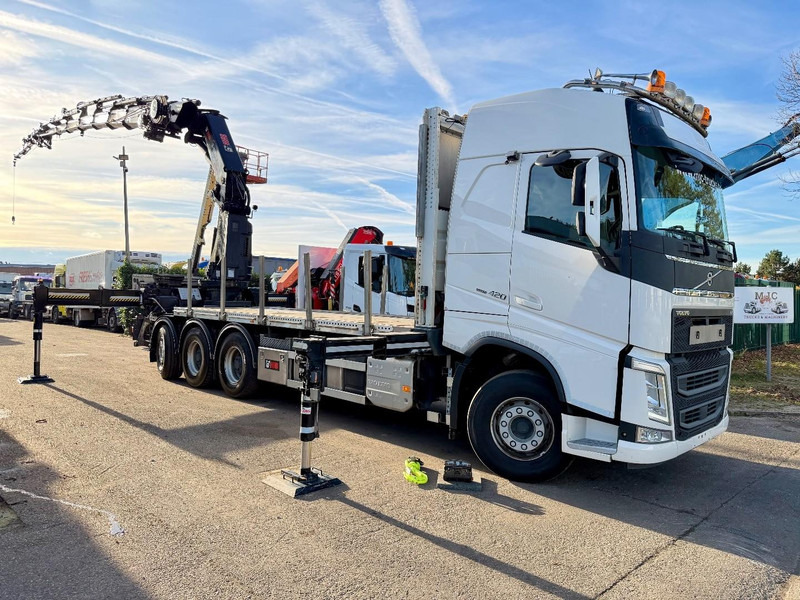 Volvo FH 420 8x4 TRIDEM + (31m!) CRANE HIAB 858 E-7 + JIB X-5 + WINCH - 114.000km - BE TRUCK - Camion grue: photos 1 Volvo FH 420 8x4 TRIDEM + (31m!) CRANE HIAB 858 E-7 + JIB X-5 + WINCH - 114.000km - BE TRUCK - Camion grue: photos 1