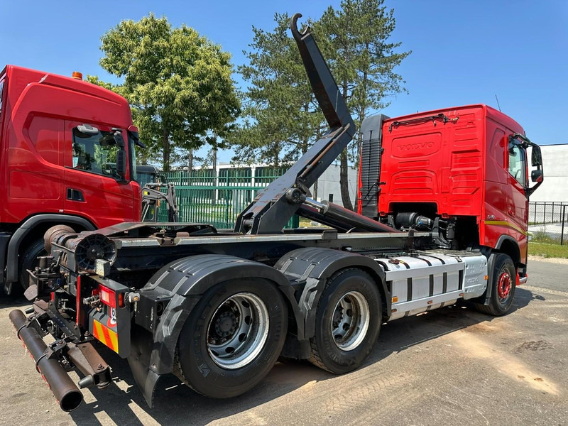 Volvo FH 540 6x4 HOOKLIFT 20T - RETARDER - LIFT AXLE - I-park Cool - SLEEPERCAB - E6 - BE TRUCK - Camion ampliroll: photos 4 Volvo FH 540 6x4 HOOKLIFT 20T - RETARDER - LIFT AXLE - I-park Cool - SLEEPERCAB - E6 - BE TRUCK - Camion ampliroll: photos 4