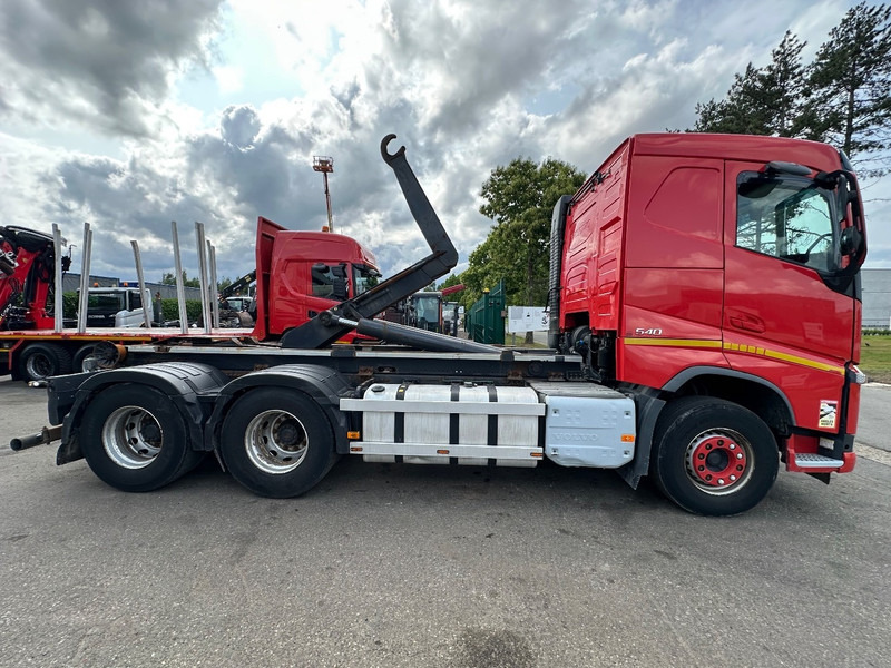 Volvo FH 540 6x4 HOOKLIFT 20T - RETARDER - LIFT AXLE - I-park Cool - SLEEPERCAB - E6 - BE TRUCK - Camion ampliroll: photos 5 Volvo FH 540 6x4 HOOKLIFT 20T - RETARDER - LIFT AXLE - I-park Cool - SLEEPERCAB - E6 - BE TRUCK - Camion ampliroll: photos 5