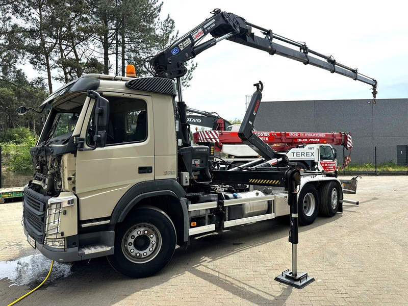 Volvo FM 370 6x2 HOOKLIFT 21T + CRANE HIAB 144 E-4 HIDUO - ENGINE / GEARBOX OK - CHASSIS OK - RUNNING + DRIVING - BE TRUCK - Camion ampliroll, Camion grue: photos 2 Volvo FM 370 6x2 HOOKLIFT 21T + CRANE HIAB 144 E-4 HIDUO - ENGINE / GEARBOX OK - CHASSIS OK - RUNNING + DRIVING - BE TRUCK - Camion ampliroll, Camion grue: photos 2