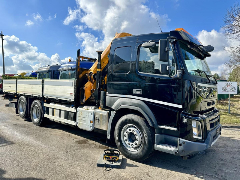 Volvo FMX 370 6x2 PRITSCHE 6M35 + KRAN EFFER 215/6S -*127.000km* - LIFT AXLE - DOUBLE WHEELS - I SHIFT - EURO 6 - BE PAPERS - Camion plateau, Camion grue: photos 1 Volvo FMX 370 6x2 PRITSCHE 6M35 + KRAN EFFER 215/6S -*127.000km* - LIFT AXLE - DOUBLE WHEELS - I SHIFT - EURO 6 - BE PAPERS - Camion plateau, Camion grue: photos 1