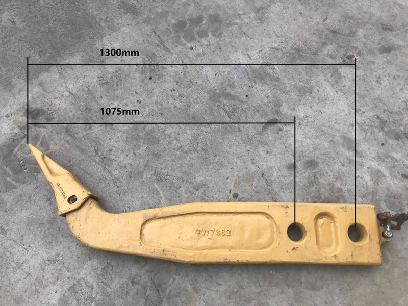 Cat D7R Shank incl. Tip - Accessoire pour Engins de chantier: photos 4 Cat D7R Shank incl. Tip - Accessoire pour Engins de chantier: photos 4