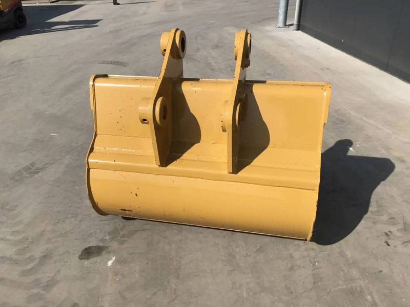 Cat 320C 1.40m - Godet pour Engins de chantier: photos 5 Cat 320C 1.40m - Godet pour Engins de chantier: photos 5