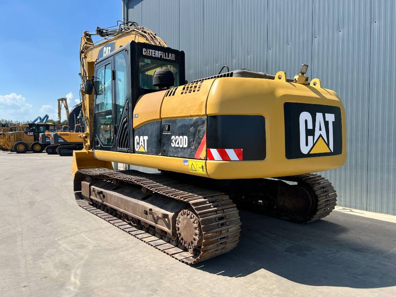 Cat 320D L - Pelle sur chenille: photos 3 Cat 320D L - Pelle sur chenille: photos 3