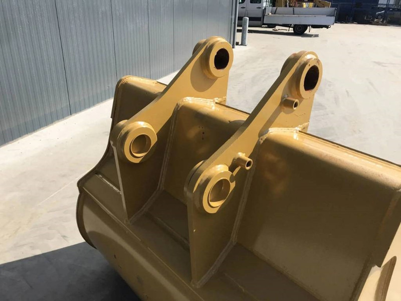 Cat 329F - Godet pour Engins de chantier: photos 5 Cat 329F - Godet pour Engins de chantier: photos 5