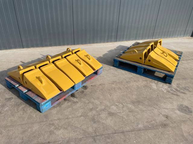 Cat 365 / 374 / 385 / 390 Tips - Godet pour Engins de chantier: photos 1 Cat 365 / 374 / 385 / 390 Tips - Godet pour Engins de chantier: photos 1
