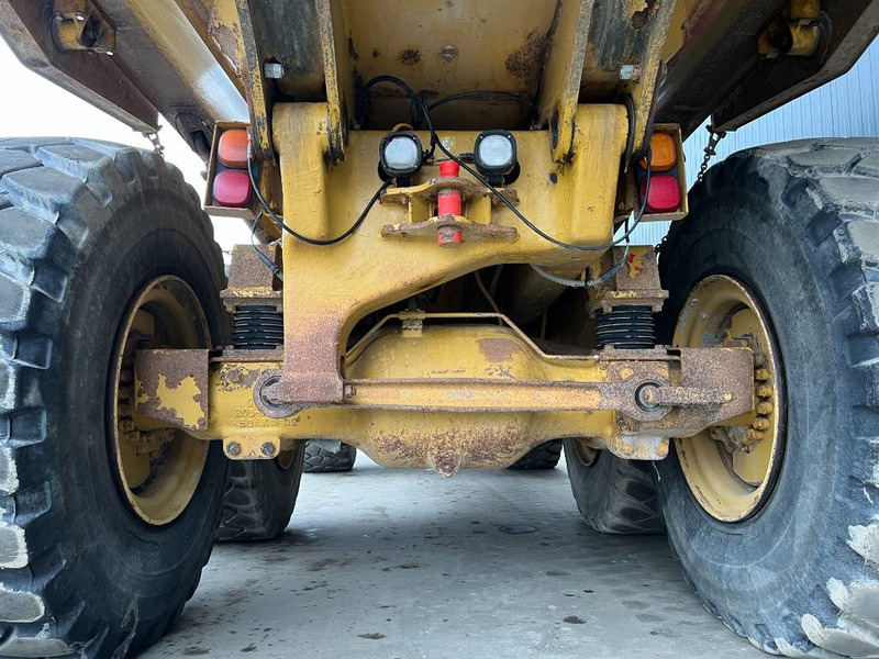 Cat 730 - Tombereau articulé: photos 5 Cat 730 - Tombereau articulé: photos 5