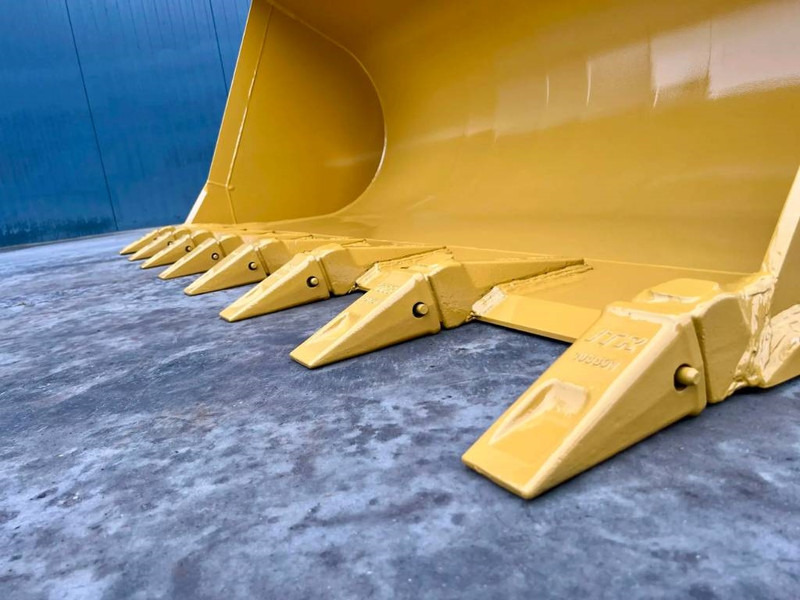 Cat 950GC incl. Teeth - Godet pour Engins de chantier: photos 4 Cat 950GC incl. Teeth - Godet pour Engins de chantier: photos 4