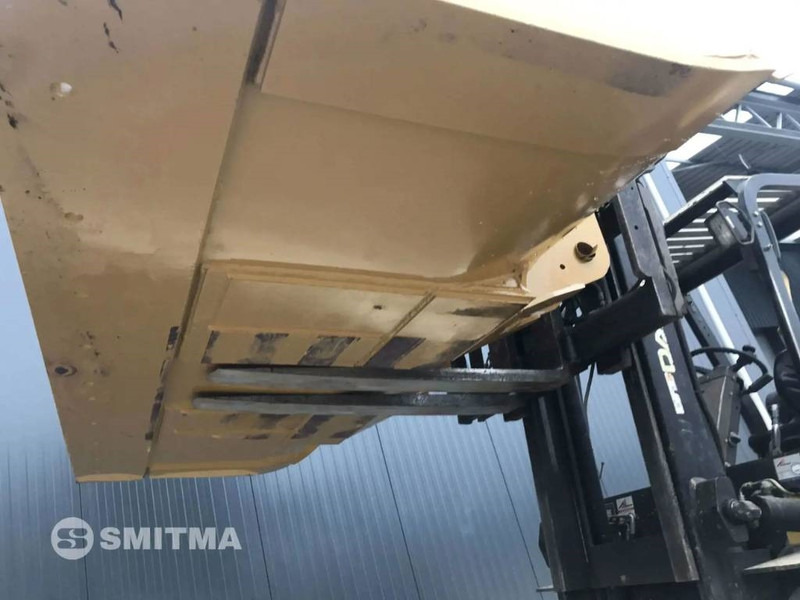 Cat 966M - Godet pour Engins de chantier: photos 5 Cat 966M - Godet pour Engins de chantier: photos 5