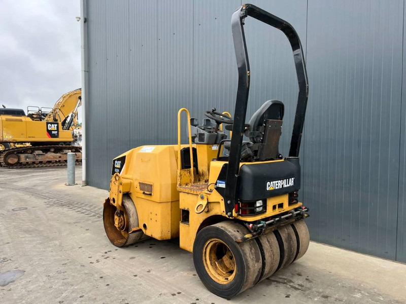 Cat CC24 - Compacteur mixte: photos 2 Cat CC24 - Compacteur mixte: photos 2