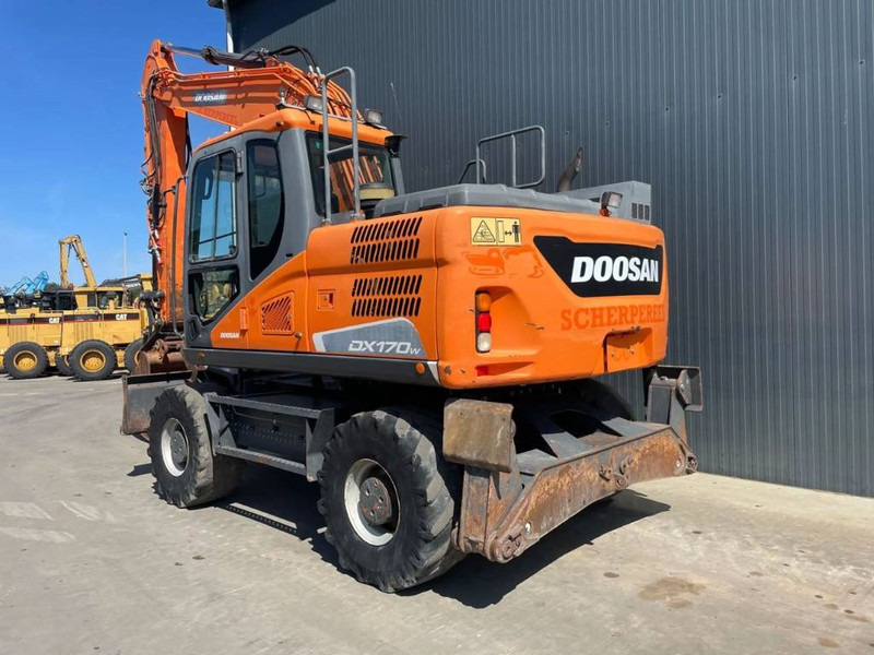 Doosan DX170W-5 - Pelle sur pneus: photos 2 Doosan DX170W-5 - Pelle sur pneus: photos 2