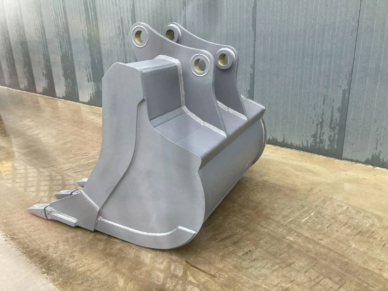 Komatsu PC390 - Godet pour Engins de chantier: photos 2 Komatsu PC390 - Godet pour Engins de chantier: photos 2