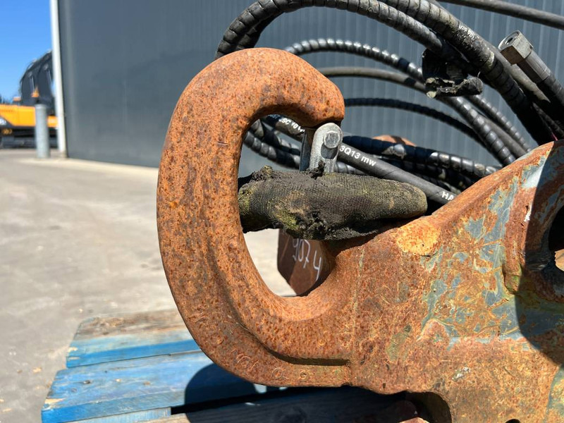 Attache rapide pour Engins de chantier OilQuick OQ60 - 311F / 313F / 315F: photos 9