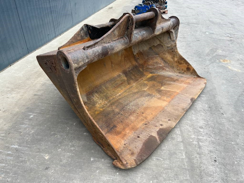 SMP S70 - Godet pour Engins de chantier: photos 3 SMP S70 - Godet pour Engins de chantier: photos 3