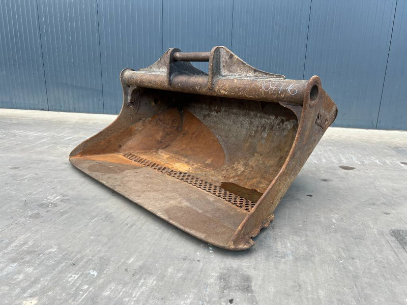 SMP S70 - Godet pour Engins de chantier: photos 1 SMP S70 - Godet pour Engins de chantier: photos 1