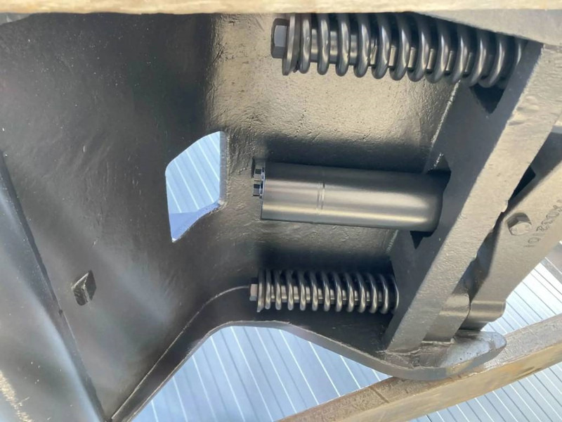 Smitma CW40 - EC290 - Attache rapide pour Engins de chantier: photos 4 Smitma CW40 - EC290 - Attache rapide pour Engins de chantier: photos 4