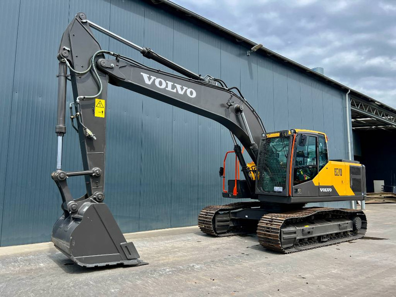 Volvo EC210 - Pelle sur chenille: photos 1 Volvo EC210 - Pelle sur chenille: photos 1