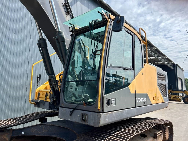 Volvo EC250E L - Pelle sur chenille: photos 4 Volvo EC250E L - Pelle sur chenille: photos 4