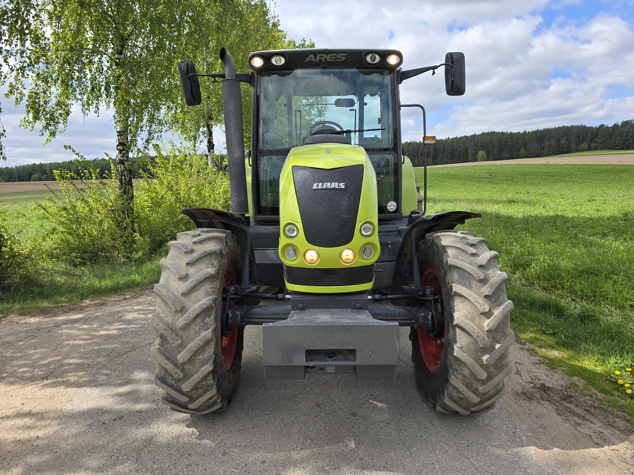 CLAAS Ares 657 ATZ - Tracteur agricole: photos 3 CLAAS Ares 657 ATZ - Tracteur agricole: photos 3