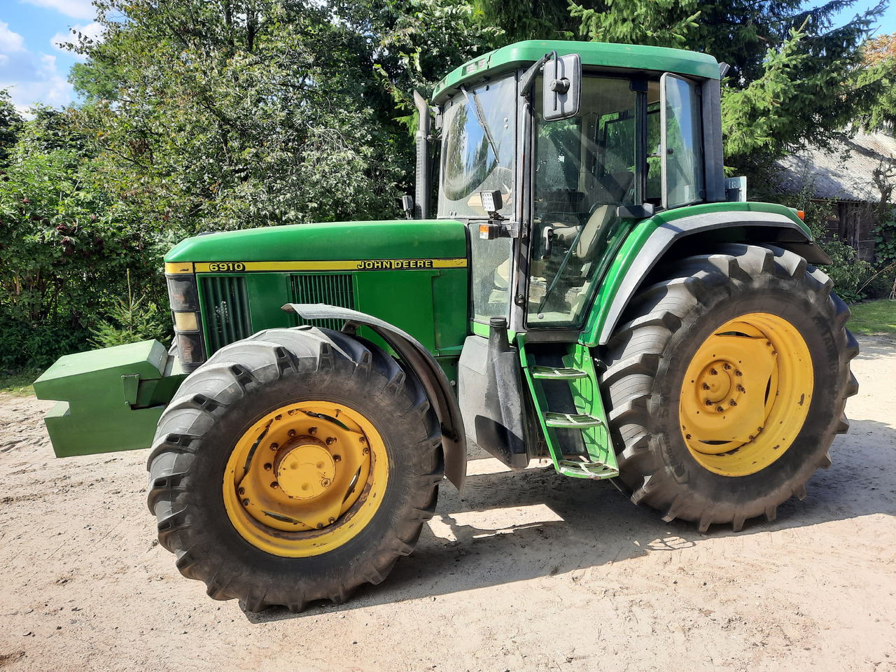 JOHN DEERE 6910 - Tracteur agricole: photos 4 JOHN DEERE 6910 - Tracteur agricole: photos 4
