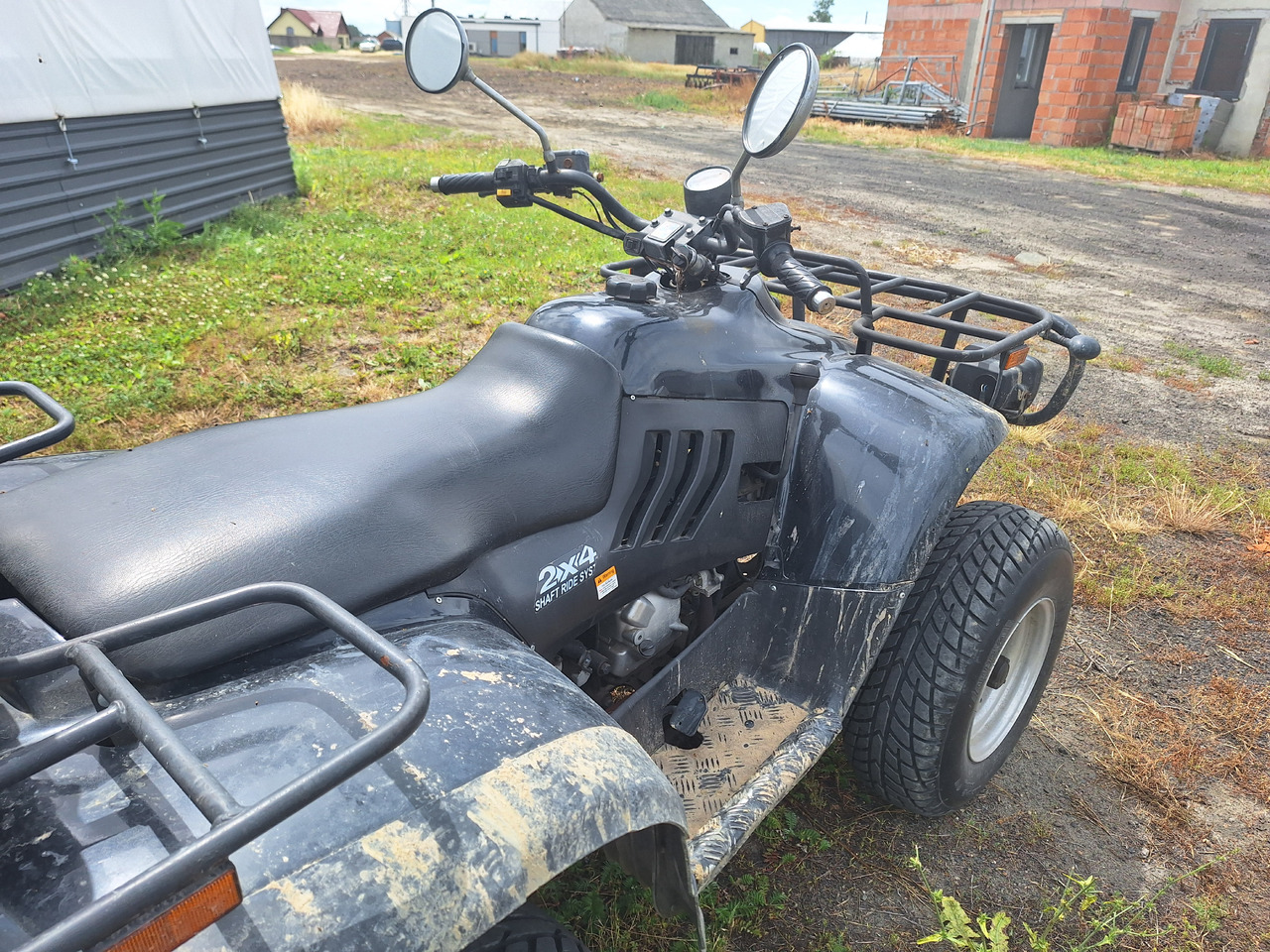 Linhai  - Voiture: photos 5 Linhai  - Voiture: photos 5