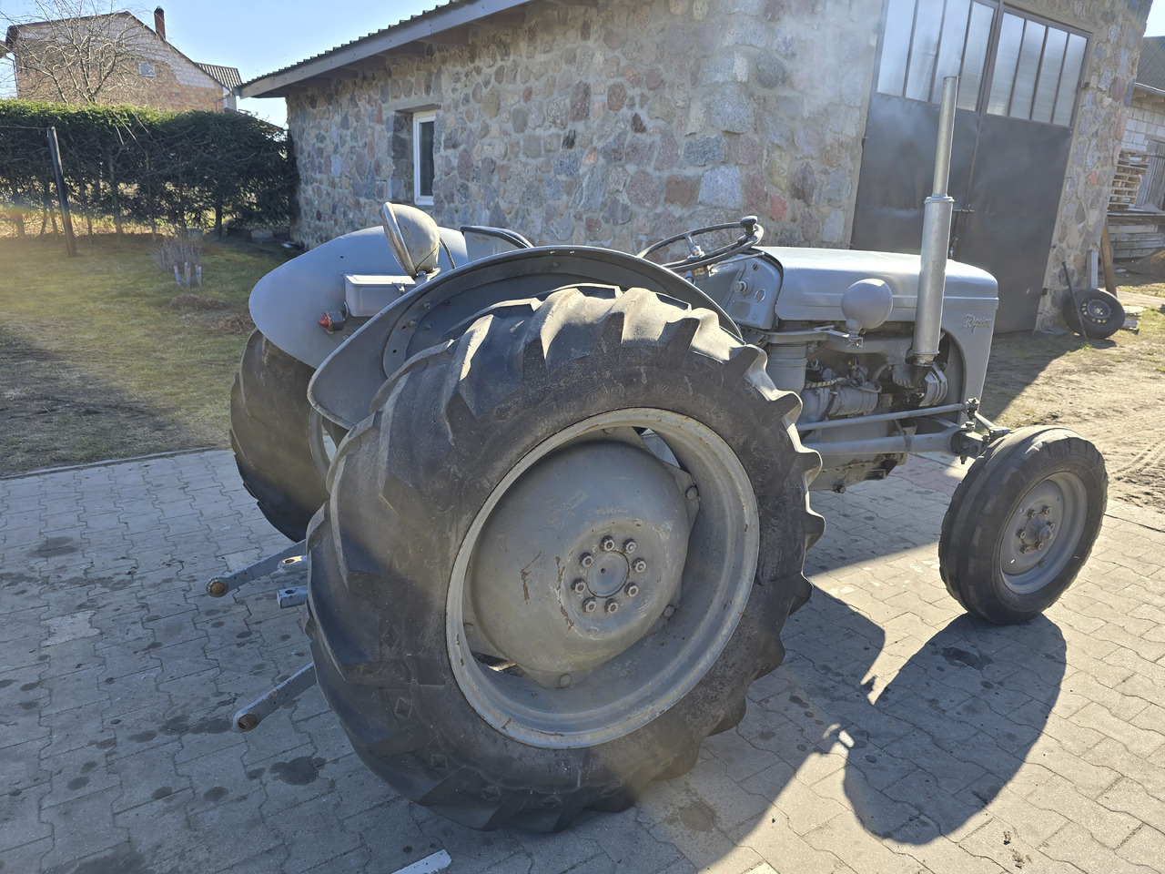 MASSEY-HARRIS-FERGUSON TEF 20 - Tracteur agricole: photos 4 MASSEY-HARRIS-FERGUSON TEF 20 - Tracteur agricole: photos 4