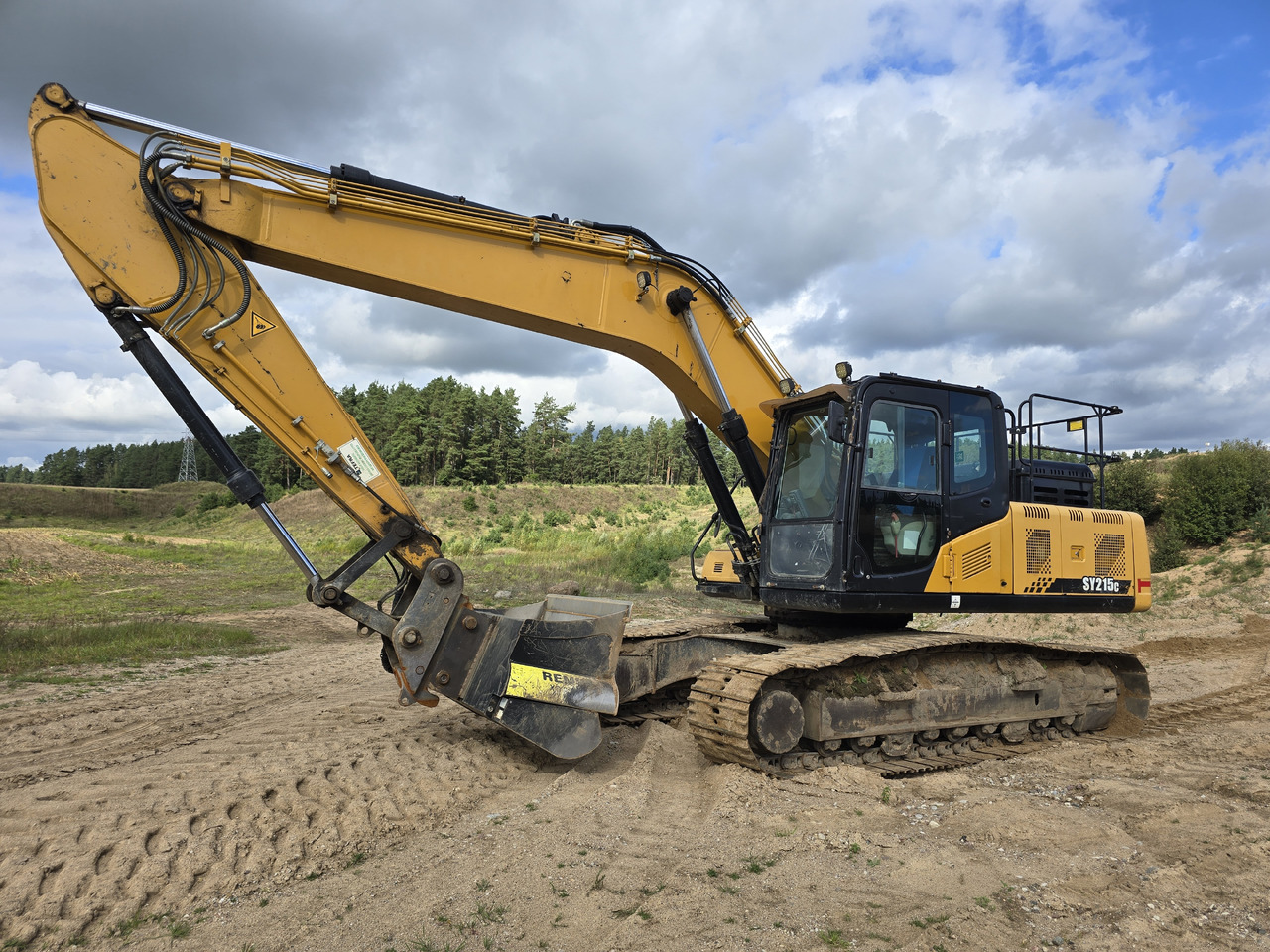 SANY SY215c - Pelle sur chenille: photos 3 SANY SY215c - Pelle sur chenille: photos 3