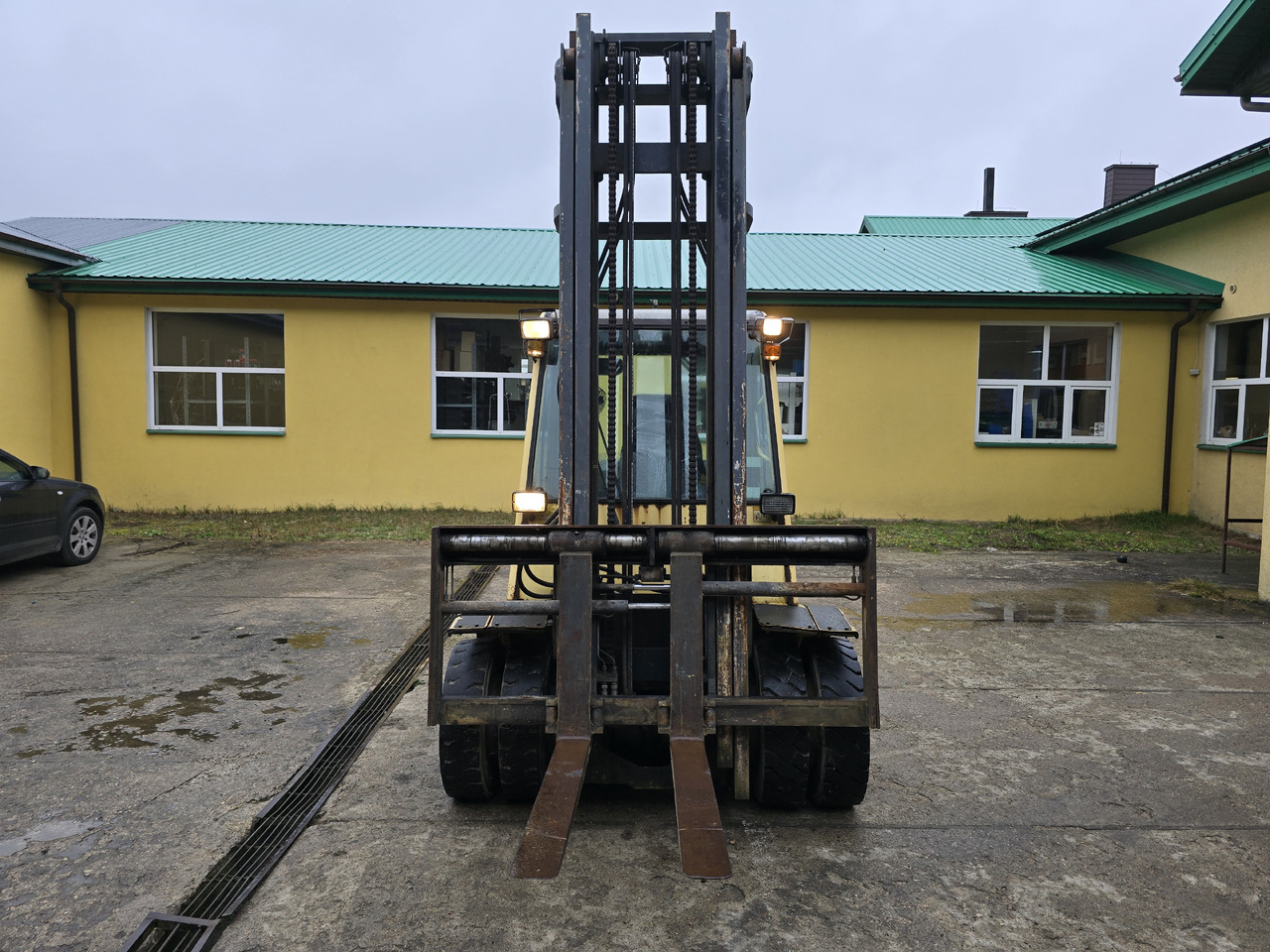 Hyster H4.00XM-5 - Chariot élévateur diesel: photos 4 Hyster H4.00XM-5 - Chariot élévateur diesel: photos 4