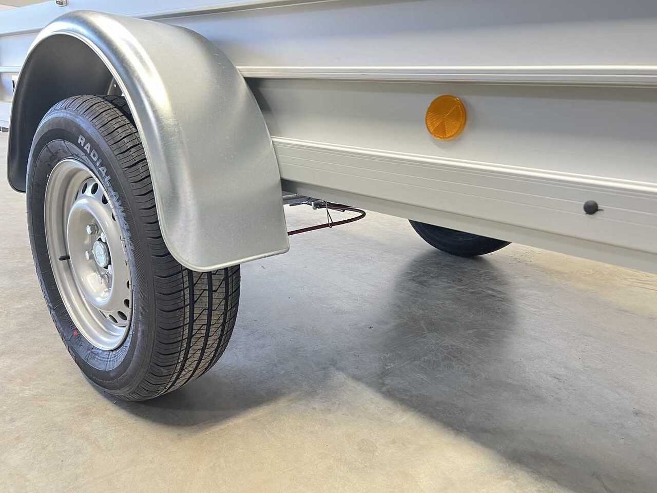 Remorque voiture neuf KOCH 4.13 Aluboden Kastenanhänger gebremst: photos 23 Remorque voiture neuf KOCH 4.13 Aluboden Kastenanhänger gebremst: photos 23