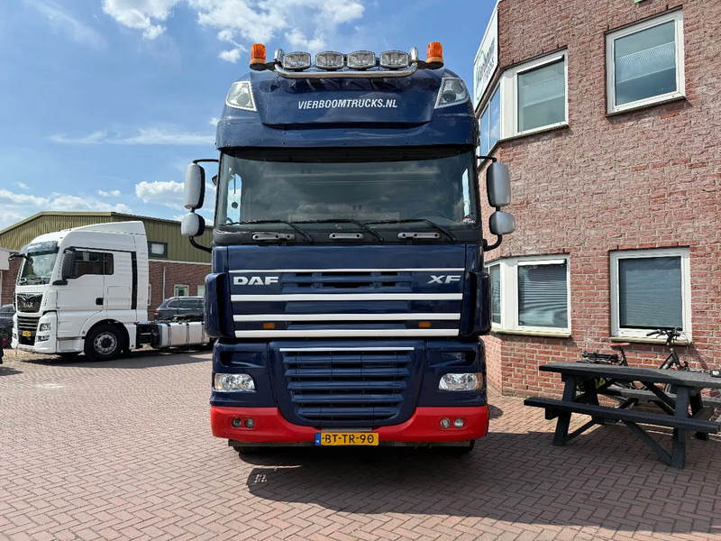 DAF XF 105 XF105-510 8X4 CHASSIS-RETARDER-HOLLAND TRUCK - Châssis cabine: photos 4 DAF XF 105 XF105-510 8X4 CHASSIS-RETARDER-HOLLAND TRUCK - Châssis cabine: photos 4
