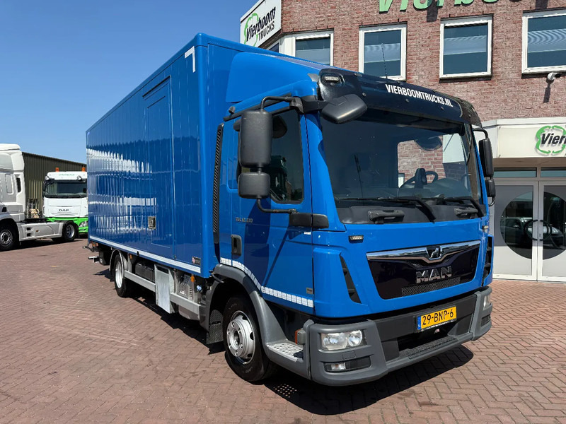 MAN TGL TGL 12.190 BL Koffer mit Ladebordwand Top Zustand !!!!!!!! - Camion fourgon: photos 1 MAN TGL TGL 12.190 BL Koffer mit Ladebordwand Top Zustand !!!!!!!! - Camion fourgon: photos 1