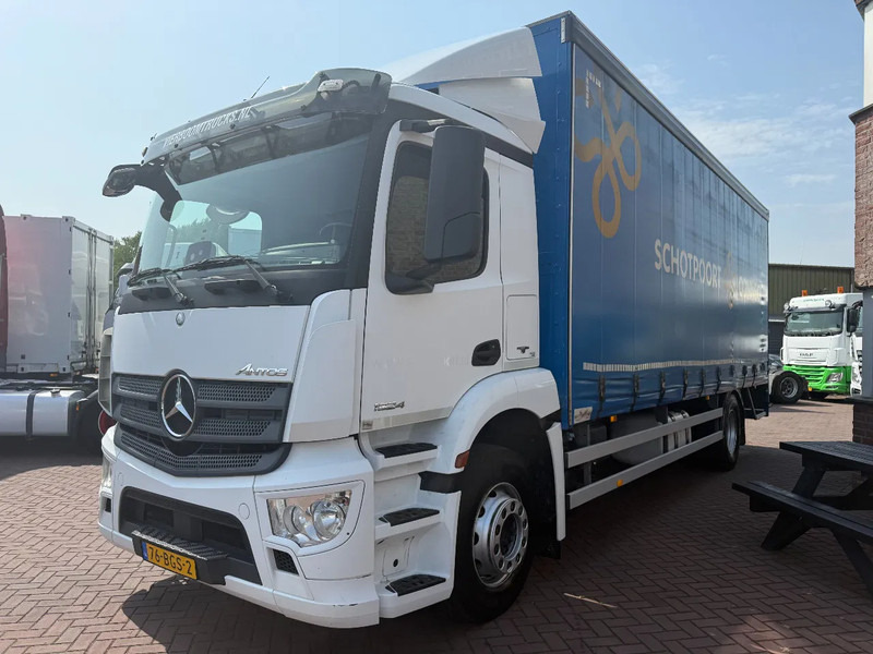 Mercedes-Benz Antos Antos 1824L 4X2 Schiebplane mit 2T Ladebordwand TOP ZUSTAND!!!!! - Camion à rideaux coulissants: photos 2 Mercedes-Benz Antos Antos 1824L 4X2 Schiebplane mit 2T Ladebordwand TOP ZUSTAND!!!!! - Camion à rideaux coulissants: photos 2