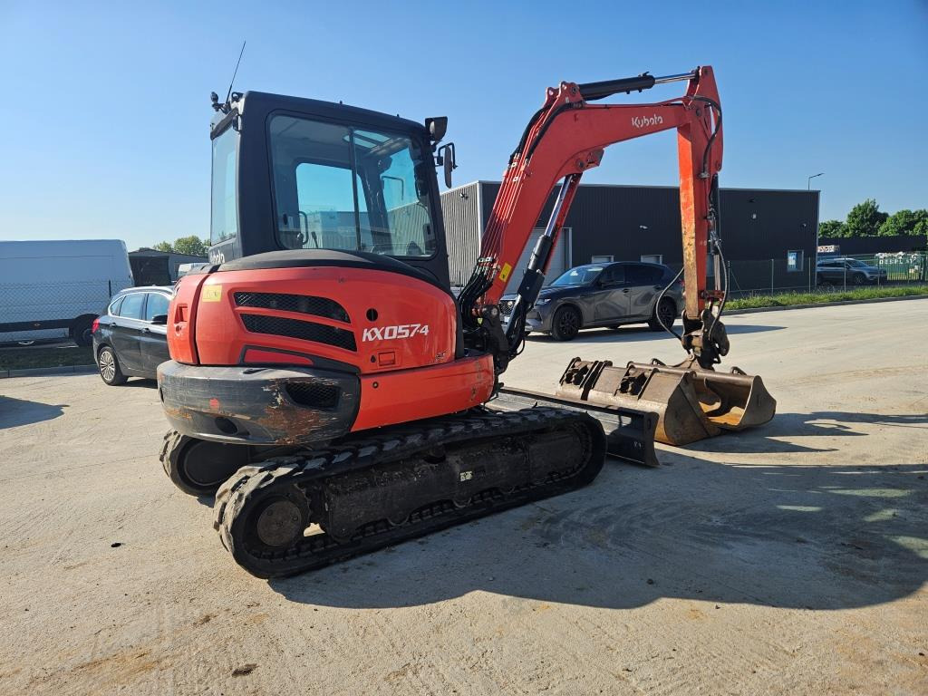 Mini pelle KUBOTA KX 057-4: photos 9