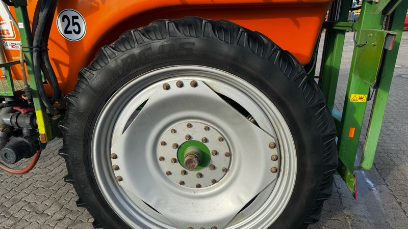 Amazone-BBG S330 NOVA 27m - Pulvérisateur: photos 3 Amazone-BBG S330 NOVA 27m - Pulvérisateur: photos 3