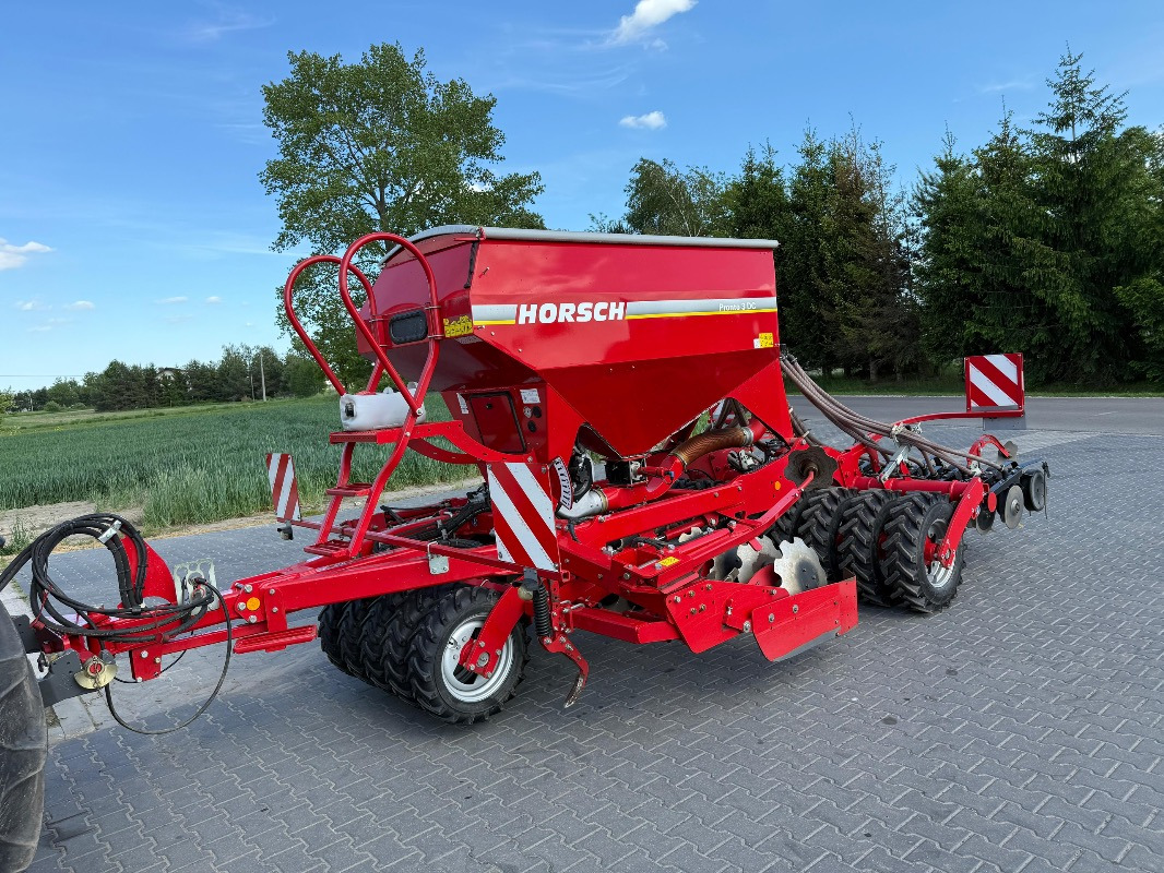 Horsch Pronto 3DC - Semoir: photos 1 Horsch Pronto 3DC - Semoir: photos 1