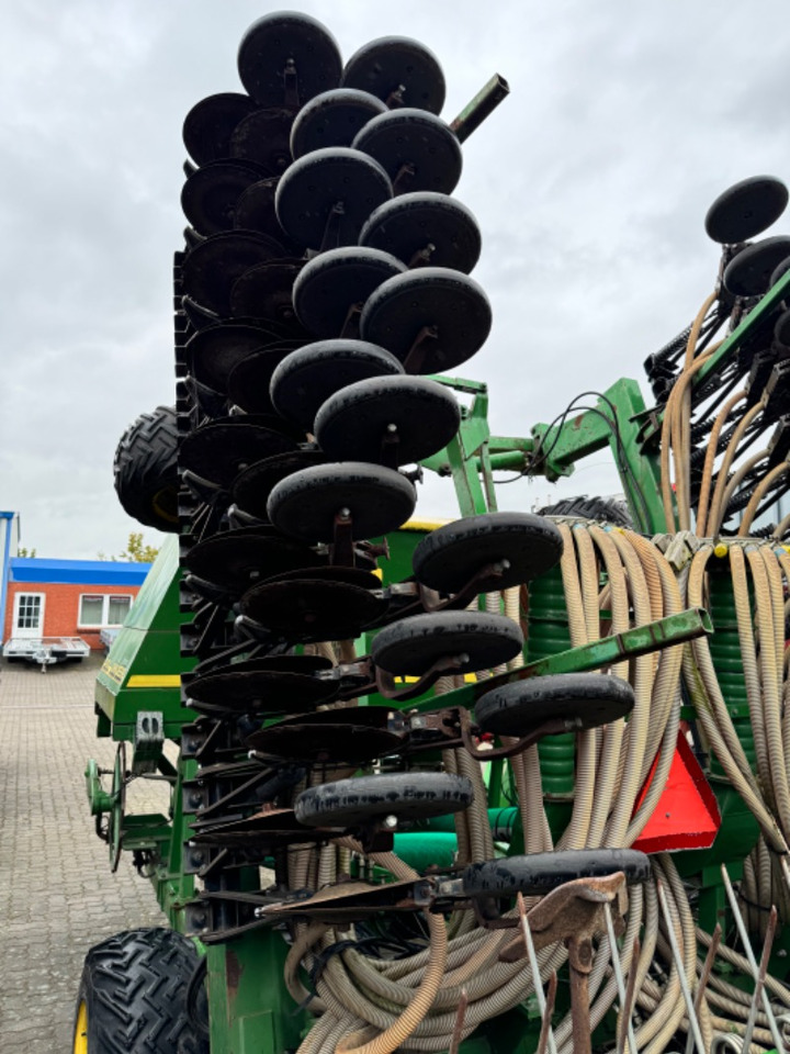 Semoir John Deere 740 A 8m: photos 15