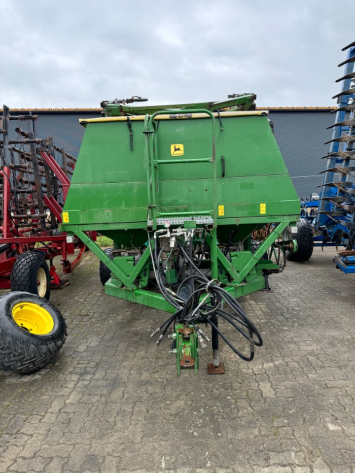 Semoir John Deere 740 A 8m: photos 31