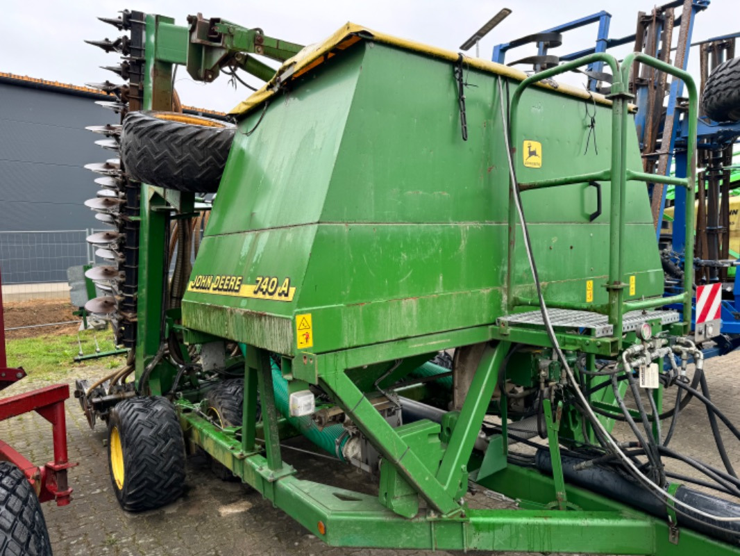 Semoir John Deere 740 A 8m: photos 10