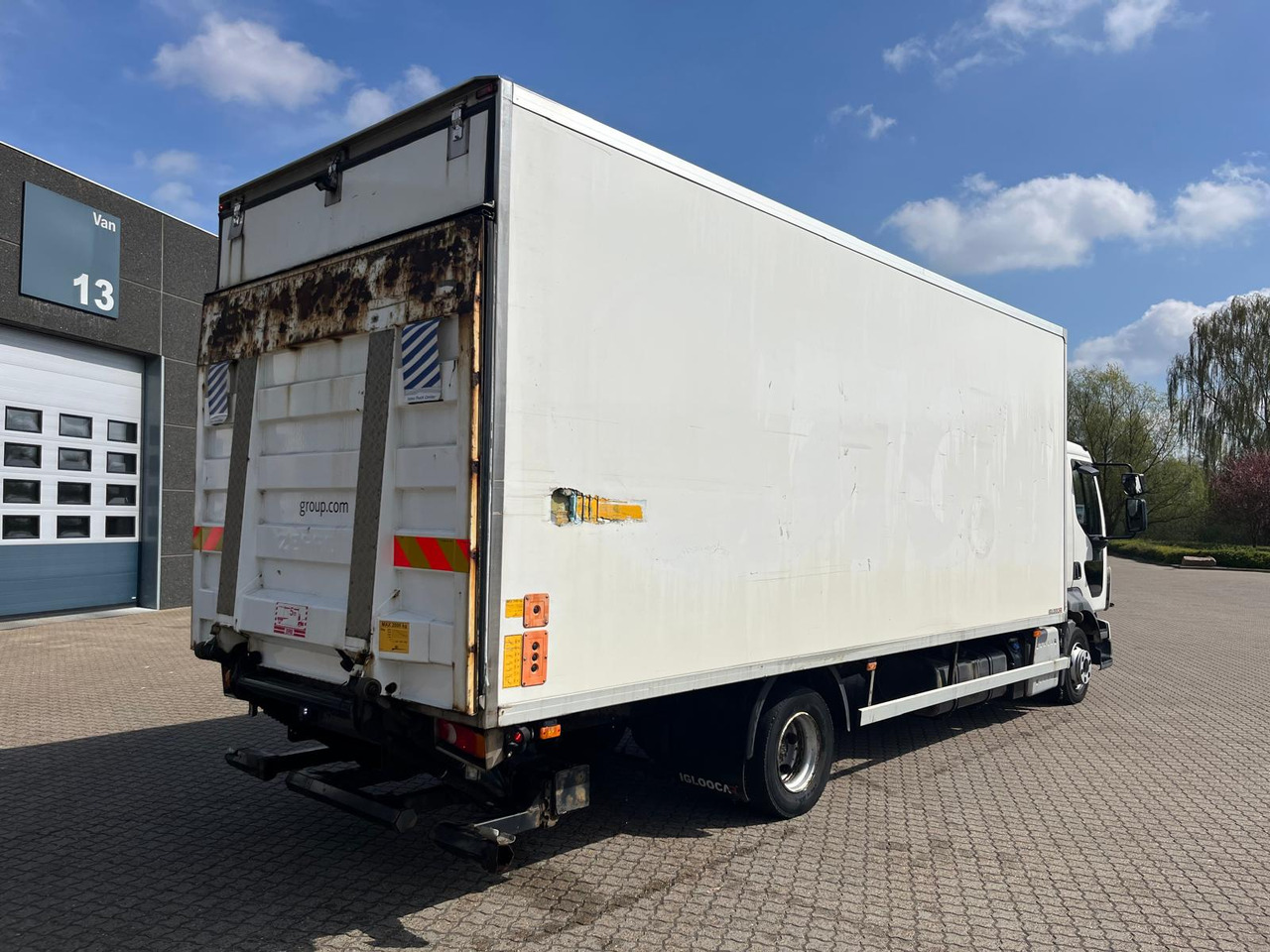 Volvo FL210 - Camion fourgon: photos 4 Volvo FL210 - Camion fourgon: photos 4