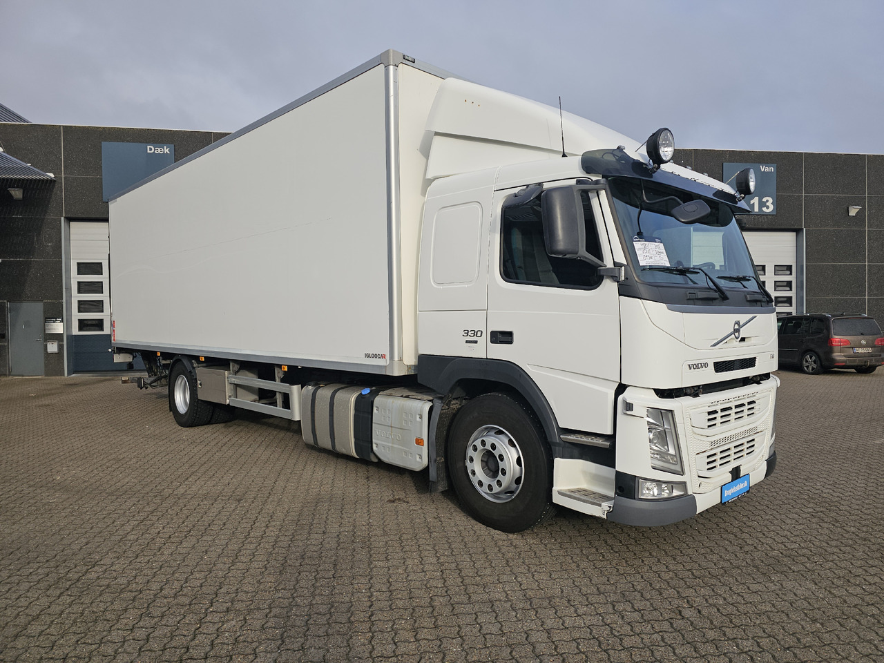 Volvo FM330 - Camion frigorifique: photos 2 Volvo FM330 - Camion frigorifique: photos 2