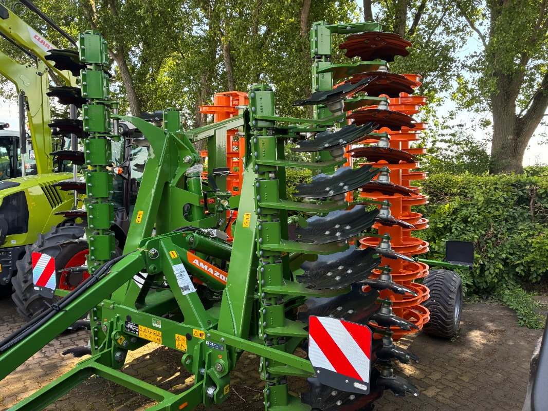 Amazone Catros 5002-2 - Cover crop: photos 5 Amazone Catros 5002-2 - Cover crop: photos 5