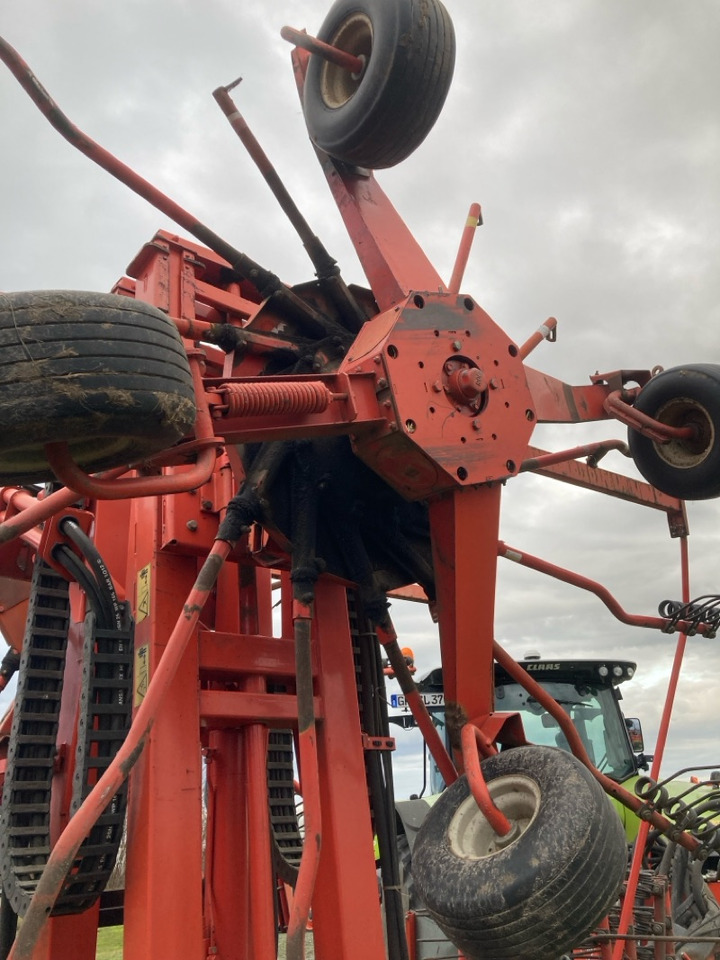 Crédit-bail de Kuhn GA 15021 Kuhn GA 15021: photos 10