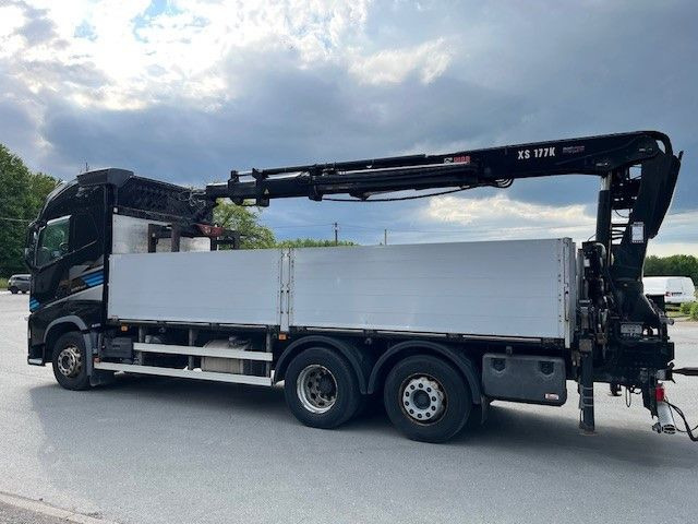 Volvo FH500 Baustoff LKW Hiap 177K Top gepflegt - Camion plateau, Camion grue: photos 2 Volvo FH500 Baustoff LKW Hiap 177K Top gepflegt - Camion plateau, Camion grue: photos 2