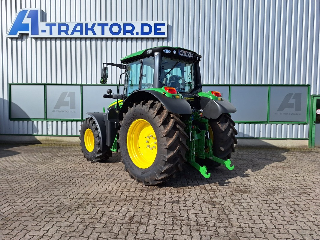Tracteur agricole John Deere 6100M **MIETRÜCKLÄUFER**: photos 13